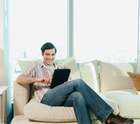 Se puede tener un novio online?