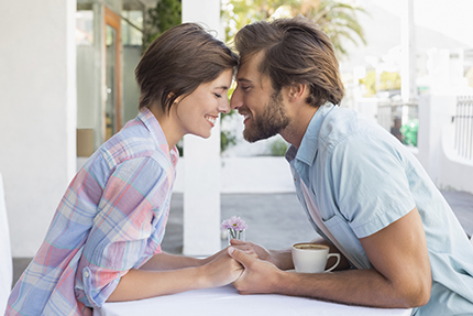 Parejas con contratos diferentes 