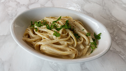 Fettuccine Alfredo