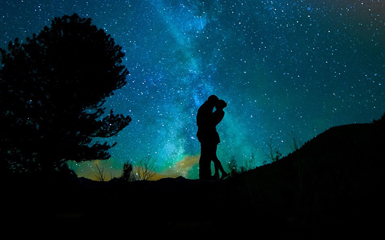 Encanto Nocturno - Poema